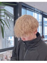 アウラ(AURA)&nbsp;波巻きパーマブリーチパーマスパイラルパーマ