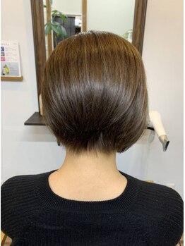 細毛、エイジング、ダメージ毛など、ひとりひとりの髪の状態にあわせたトリートメントをご用意◎