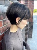 30代40代50代耳かけショート前髪なしハンサムショートカット
