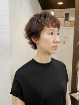 クオート(quoit) 傷ませず柔らかく!大人の上品ショートパーマ