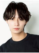 モロコ 神保町 九段下店(moloco)&nbsp;センターパートウルフカットツイストスパイラルパーマゆるめ黒髪