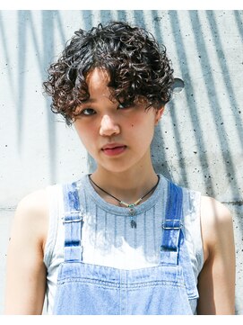 ニコヘアー(niko hair) くるんくるんショート▼LINEID@vey3047y