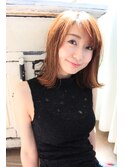ツヤ髪　外ハネミディアムヘア