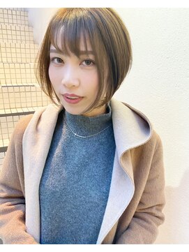 フロート 小阪店(float) ナチュラルブラウン_小顔,オリーブカラー,ハイライトカラー