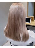ミルクティーベージュ
