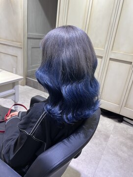 アソビセカンド 原宿(ASOBI 2nd) グレーベージュ　ネイビーブルー　裾カラー　ハイトーン