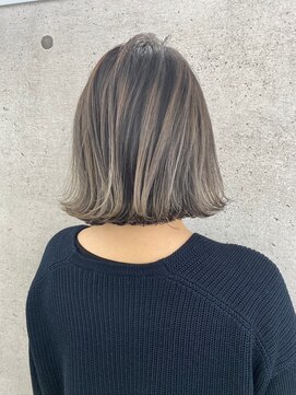 イキ 表参道(iki omotesando) モード/無造作ウェーブ/大人ガーリー[表参道駅]