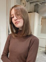 ヨー(Yoh-)&nbsp;【大人ヘア/阿部達哉】ブラウン/顔周り/切りっぱなしボブ/外ハネ