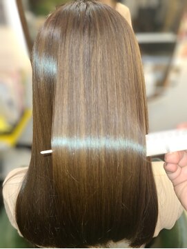 アフェーブル(affable) 美髪ロングストレート