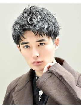 リップス レイ ギンザ(LIPPS Ray GINZA) 無造作アップバングショート