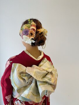 オンリー ヘア(ONLY HAIR) ふんわりシニヨン