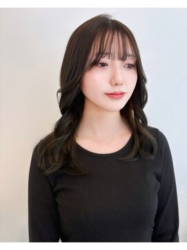 牛若丸ジャパン(Japan) 韓国ヘア×オリーブカラー