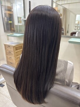 ヘアアンドネイル シーソー(Hair&Nail Seesaw) オリーブブラウン