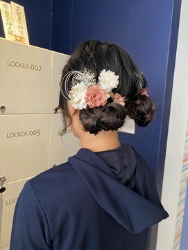 コワファースト 大分(COIFF1RST) 成人式/ツインお団子