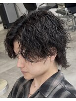 ミディアムウルフ縦落ちパーマ