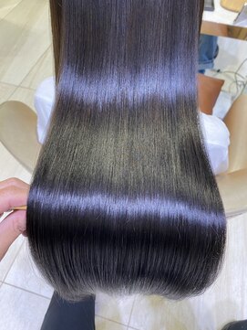 グランド(GRAND) 巻ける縮毛矯正ツヤツヤストレート髪質改善前髪なし表参道