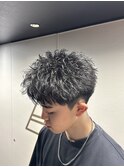 スパイキーショート×無造作パーマ