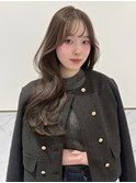 グレージュ×レイヤーカット