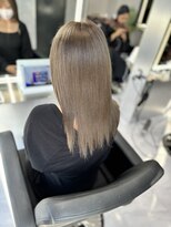 シーエスメイドバイシャチュー 栄店(CS made by SHACHU) ブラウンベージュ