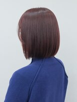 ジュノ(Jeuno)&nbsp;ボブ　ボルドー　ワインレッド　髪質改善　横浜駅徒歩4分