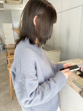 ミント(mint) ＊赤味ゼロ◯透明感☆オリーブグレージュ＊