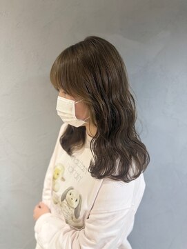 ヘルム(Helm) ブリーチなしダブルカラー/オリーブベージュ/ヘーゼルベージュ