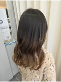 地毛からつながる自然なグラデーションカラー