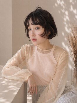 エンド 大阪梅田(&)の写真/【梅田駅徒歩1分】小顔効果でもっと可愛くお洒落に☆骨格や顔のパーツに合わせて"似合う"ショートヘアに♪