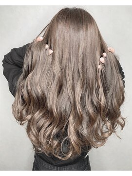 ワット 新宿店 【W-ワット-担当田辺貴裕 】＊外国人風灰グレージュスタイル＊