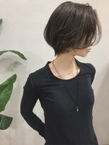 アリウス(ALIUS by posh) 【ALIUS 池袋】くびれショート×シアーカラー暗髪
