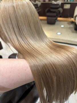 ファブ 千葉店(FaB) ホワイトベージュ[千葉駅]