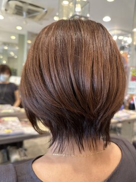 エメールヘア(aimere hair) どの世代でも似合う日焼け対策ショートボブ