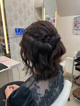 フレア(FLAiR) 10代20代30代結婚式お呼ばれボブハーフアップスタイル