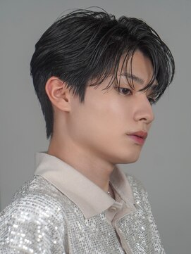 オーシャントーキョーオーバー 渋谷(OCEAN TOKYO OVER) 韓国マッシュセンターパートダウンパーマニュアンスパーマウルフ