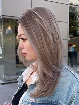 ソル オモテサンドウ 表参道 青山(SOL . OMOTESANDO) ミルクティーベージュレイヤーインナーカラーグレージュカラー