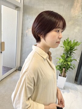 イロア(iroa) 王道ショートボブとカシスブラウン♪