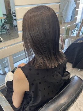 プカナ ラ(pukana_La) 大人可愛い20代30代40代◎大人ナチュラル外ハネミディアム