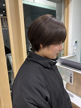 サンクチュアリ ウィズエデン 京橋店(Sanctuary with eden) 丸みショート