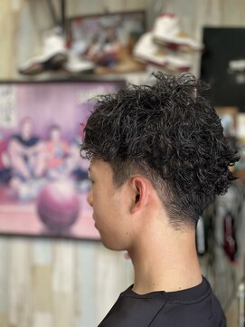 ハウオリ(hau'oli) hau'oli人気のツイストピンパーマ