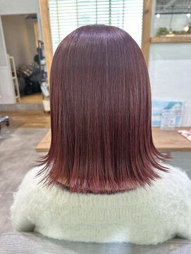 シータ 東川口(THETA) チェリーレッド