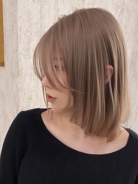 マーシュ ルーヴェ(marshu Luve) ミルクティーベージュ/ブリーチ/レイヤー