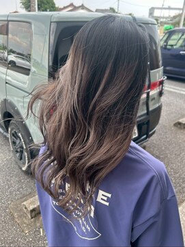 クラン バイ ナチュラル(clan by Natural) 外国人風グラデーションロング/ミルクティーグレージュ/大人女子
