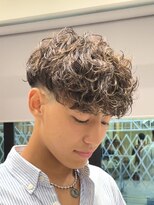 フィフス 渋谷(fifth) 渋谷スペインカールメンズパーマフリックパーマテーパーフェード