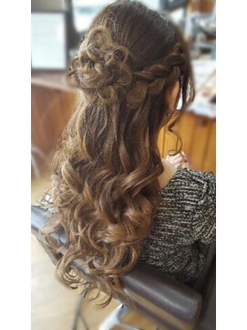 エクステンション クーチャー(Extention Cu'cha) お花 ハーフアップ 結婚式