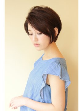 レウナ 外苑前(Reuna) おとな女子・丸みが綺麗なショート