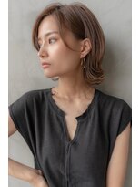 ケアリー 武蔵小杉(Carelly)&nbsp;フェザーバングカーキグレージュ大人かわいいマッシュショート