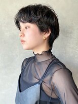 アイティーバイアルバム 下北沢店(IT by ALBUM)&nbsp;パーマショート_アースカラーくびれヘアツートンカラー_ba362793