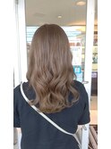ロングレイヤーオリーブベージュブラウンハイライト