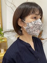 ウタ(uta) 【あおき　ひかる】広がりを抑えた大人かわいいミニボブ