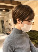 マッシュショート やわらかベージュ 明るめショート20代30代40代
